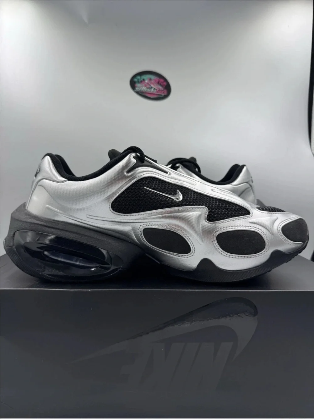 Nike Air Max Muse Black Metallic Silver BRAND NEW Size 11 Women